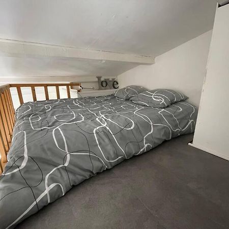 Charmant Duplex + Terrasse A 5 Min Du Centre D'Aix Apartment Aix-en-Provence Luaran gambar